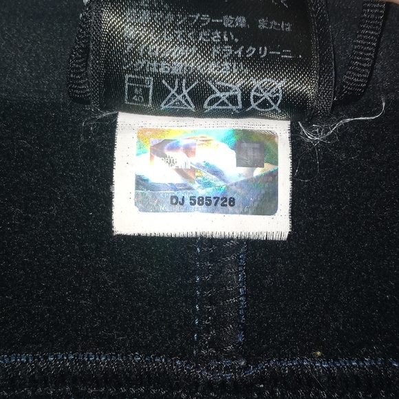 The North Face Apex Winter Coat - Picture 8 of 13